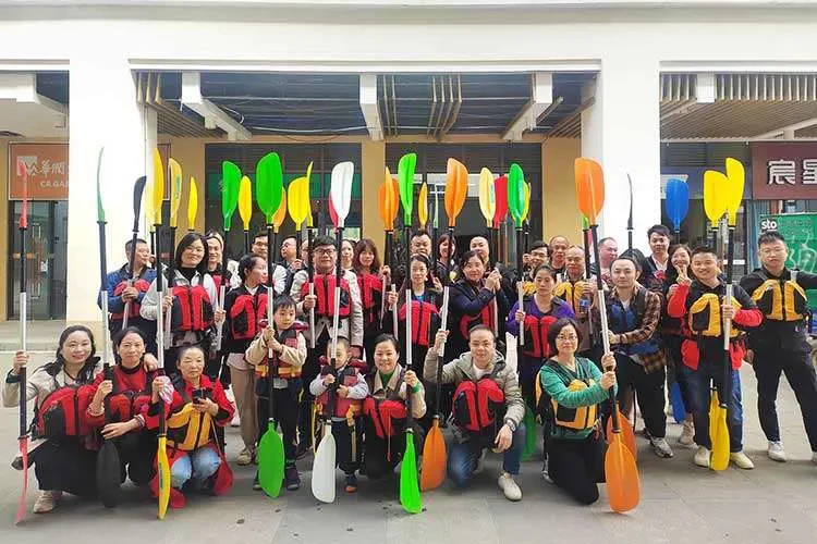 春旺组织员工旅游