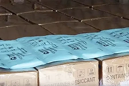 集装箱专用氯化钙干燥毯